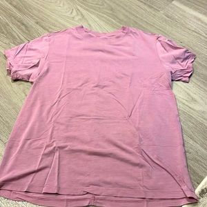 Lululemon tshirt